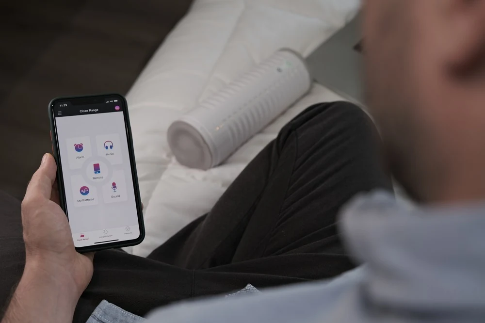 Lovense Max 2 mit neutraler Sleeve